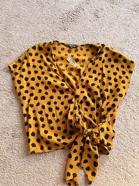 Madewell Tie-Front V-Neck blouse